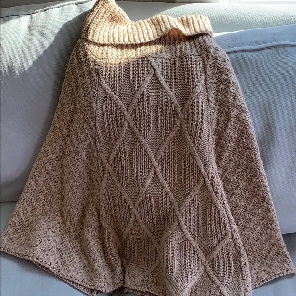 Brown sweater poncho